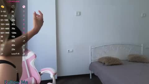 Emilly online show from June 1, 7:10 am