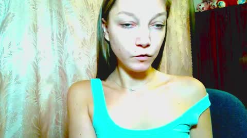 Emilly online show from November 6, 10:18 am