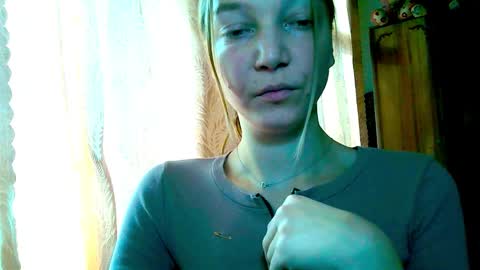 Emilly online show from November 14, 10:39 am