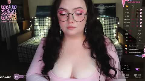 Emily online show from September 19, 8:23 pm