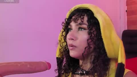 emily_brown04 online show from January 11, 12:55 pm