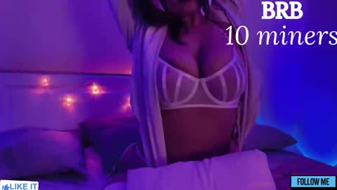 EMILY online show from October 27, 2:11 am