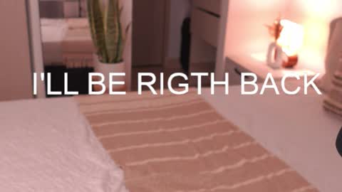 Juliana online show from October 8, 1:35 am