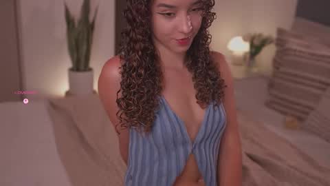 Juliana online show from March 16, 11:31 pm