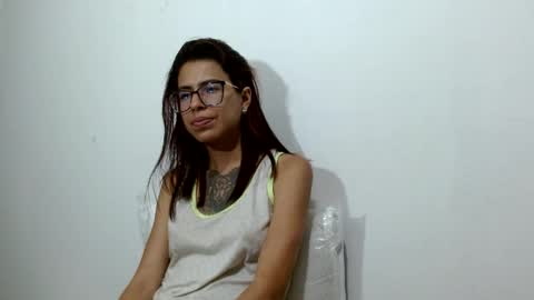 Emily online show from March 30, 3:39 am