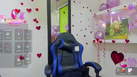       online show from February 23, 12:40 pm