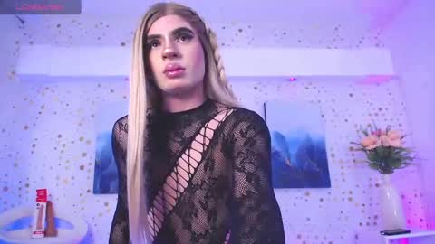 Emily. online show from September 28, 5:16 am