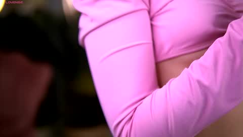 Emily online show from February 6, 7:12 am