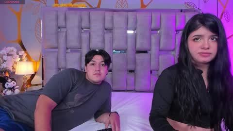 Amily  Andrew online show from November 19, 5:07 am