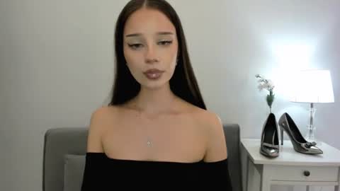 EmilyCharming online show from September 30, 8:19 pm