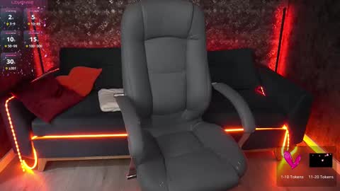 Emily online show from March 5, 9:16 am