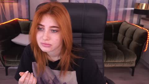 Emily online show from January 25, 9:26 am