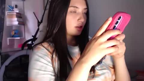 Snapshot of emilyjangcandy_ chatting on October 5, 6:48 pm Emily Jang online show from October 5, 6:48 pm