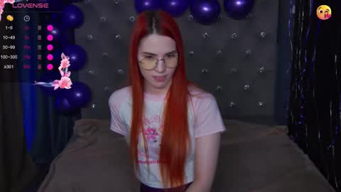 EmilyKents online show from November 15, 2:02 am