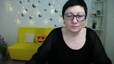 Emily online show from February 21, 7:44 am