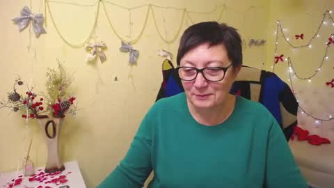 Emily online show from January 17, 6:17 pm