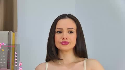 emilynovaa1 online show from February 15, 7:45 pm