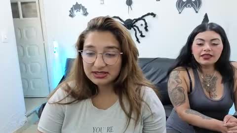 emily  friends online show from October 18, 10:36 pm