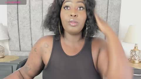 emilyrojas online show from October 13, 12:29 pm