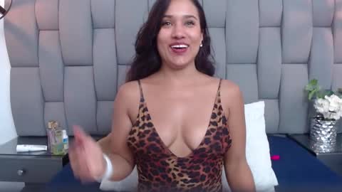 emilysweet online show from October 22, 5:47 pm