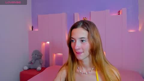 emilywilliis online show from March 4, 4:48 pm