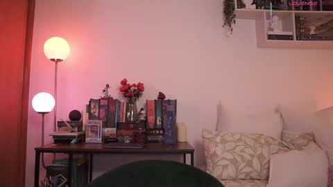 IG thickemmsss online show from October 27, 6:08 pm