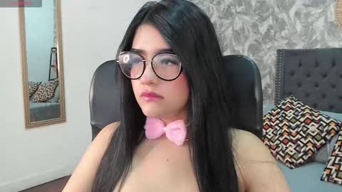 emma  online show from October 27, 1:00 pm