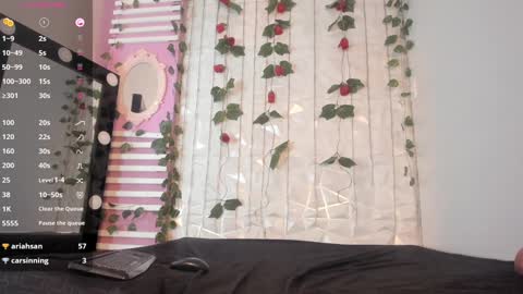 EMMA FOX online show from January 14, 2:53 pm