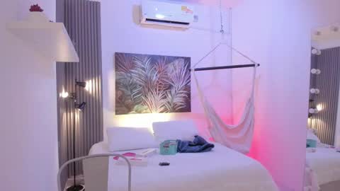 Alice online show from November 4, 12:17 pm