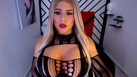 emma_carter25 online show from October 3, 11:13 pm