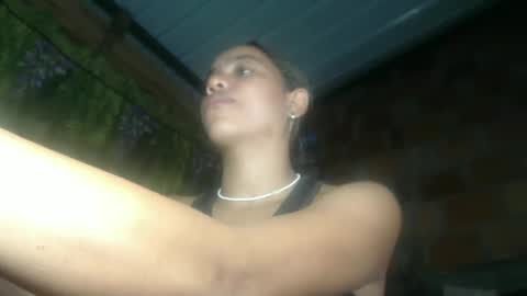 emma cloee online show from December 15, 2:52 am