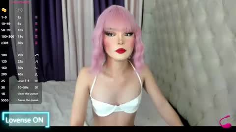 emma_fox23 online show from November 16, 9:22 am