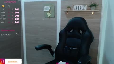 Emma  online show from January 24, 6:24 am