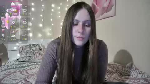 emma_just online show from October 8, 4:57 pm