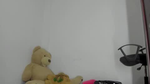Snapshot of emma_lean chatting on October 17, 11:36 am whises lits online show from October 17, 11:36 am