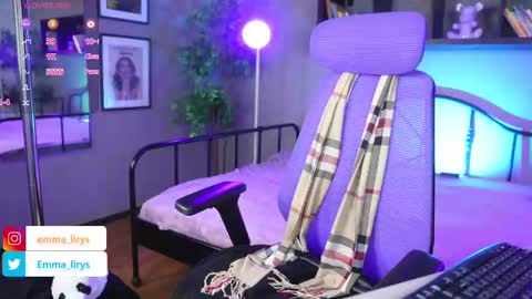 Emma online show from September 19, 5:44 am