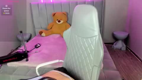 Emma online show from September 11, 4:36 am