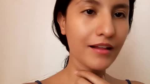 Emma online show from November 2, 3:23 pm