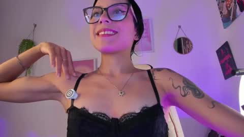 Emma online show from January 9, 4:51 am