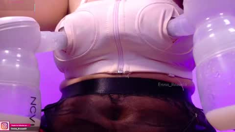 Snapshot of emma_rouse69 chatting on September 16, 8:34 pm Emma Rouse Independent Model online show from September 16, 8:34 pm