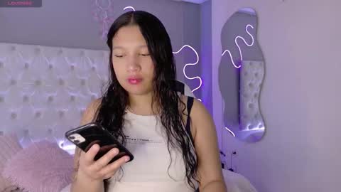 emma_visconti online show from February 13, 4:10 pm