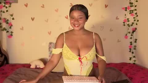Emma online show from July 25, 1:47 am