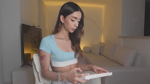 Emma voger online show from November 10, 2:25 am