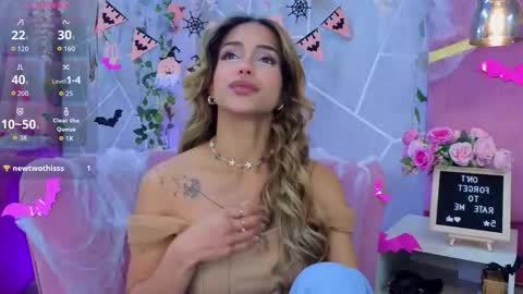 emma cortez online show from October 16, 1:11 pm