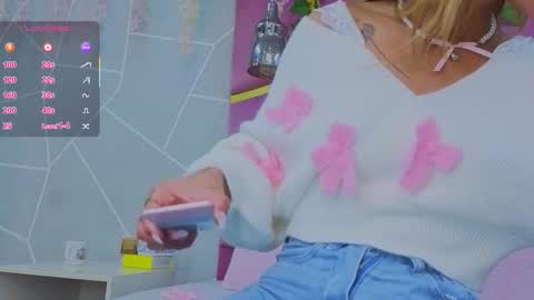 emma cortez online show from September 13, 12:07 pm