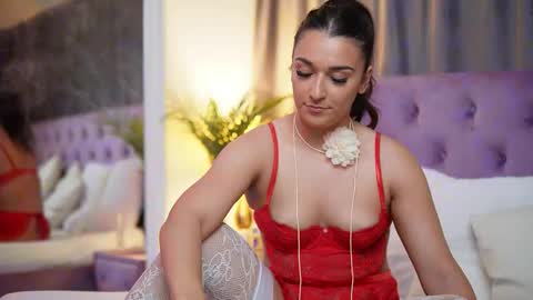  Emma  online show from September 14, 7:15 pm