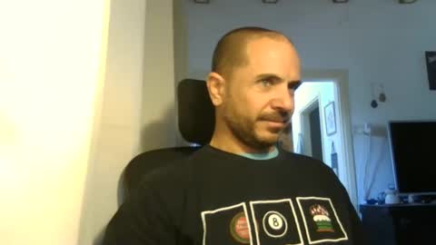 Ariel online show from February 8, 11:33 am