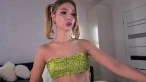 Emma online show from July 17, 3:52 am