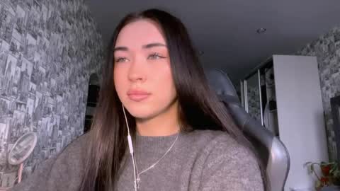 Emma online show from May 13, 8:35 am