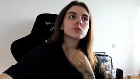 Emma online show from September 13, 9:45 am